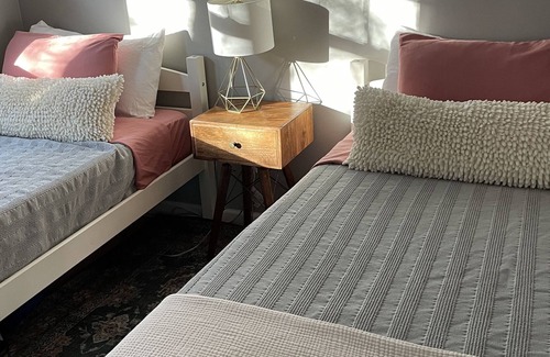 Holland Cabaña | The Maybrook: Peaceful Getaway by a Lake