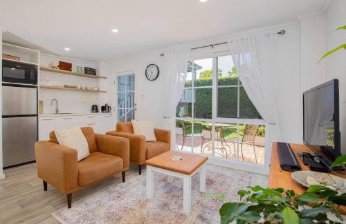 Mayfield Casa | The Mayfield Duo Timeless Escape with Granny Flat