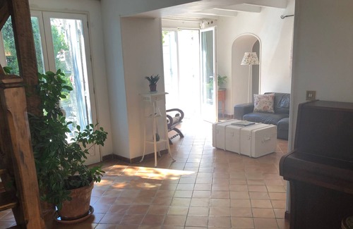 Saint-Maximin Casa | La reunión en Saint Maximin, Uzès