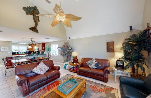 Cutthroat Harbor Estates Casa | The Mermaid Manor