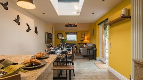 Worth Casa | The Merriment