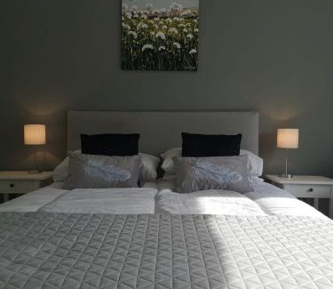 Ayr Casa | The Mila - Ayr Racecourse - Coorie Doon Stays