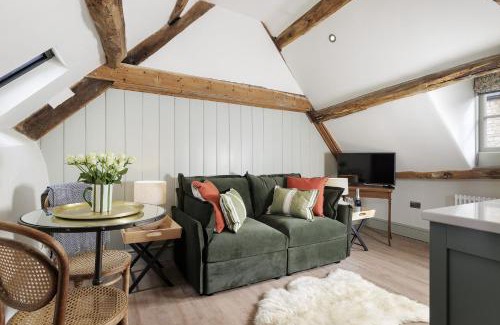 Cirencester Casa | The Millers Snug at Cowley House