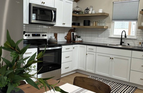Wilmot Casa | The Milton House in Wilmot