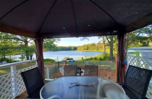 Bitely Casa | The Minnow Pad A-Frame (kayaks/ pontoon included)