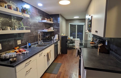 Moorhead Casa | The Moorhead Place 2. Dog friendly, warm home near colleges and medical centers