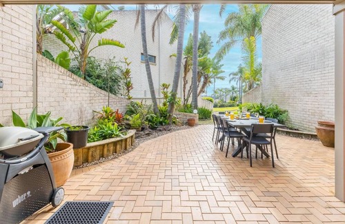 Soldiers Point Casa | The Moorings 18 4 Cromarty Rd Waterfront, Pool, Wifi & AirCon