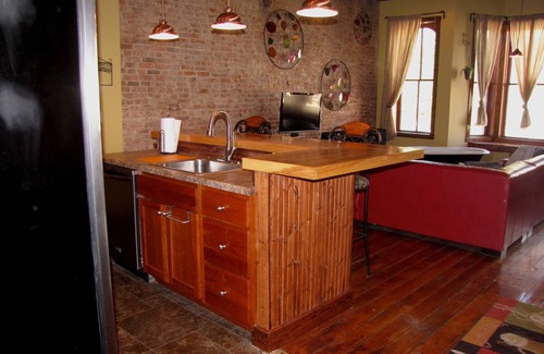 Decorah Apartamento | El Nido: Precioso apartamento estilo alojamiento en el corazón del centro de Decorah.