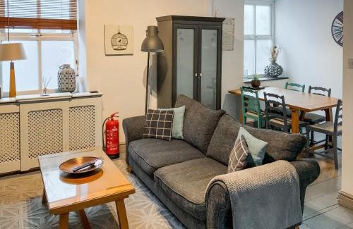 Pentrefelin Casa | The Nest