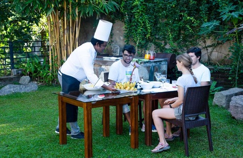 Dambulla Hotel | The New Crown Hotel