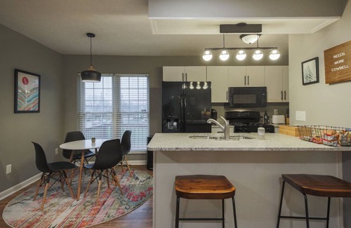Martinsburg Casa | The New York'er 3 bedroom Duplex