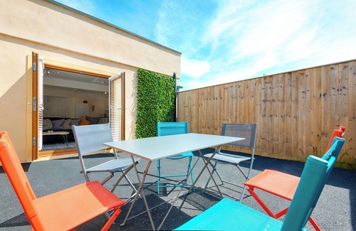 St. Thomas Casa | The Nook, Close to Swansea City Centre