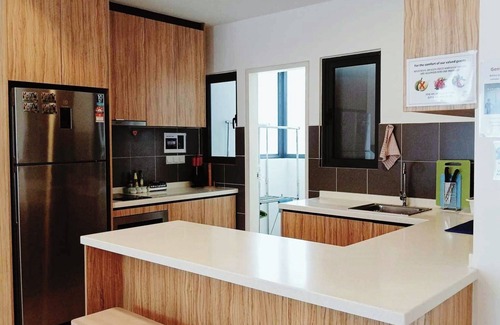 Kampung Bangkong Condominio | The OakHome Lakecity @ KL Taman Wahyu 3-bedroom Poolview!