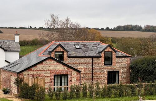 Pimperne Casa | The Old Coach House - Hot Tub - Dorset