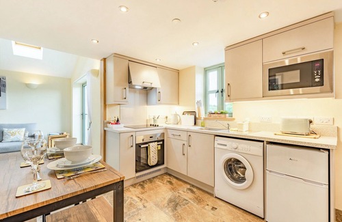 Cilcennin Cabaña | The Old Cow Shed at Ty Hir