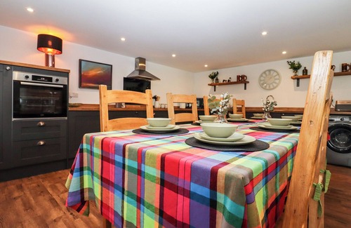 Adisham Cabaña | THE OLD DAIRY, pet friendly, country holiday cottage in Wingham