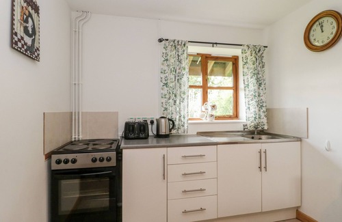 Somerton Cabaña | The Old Goat Barn at Trout Cottage