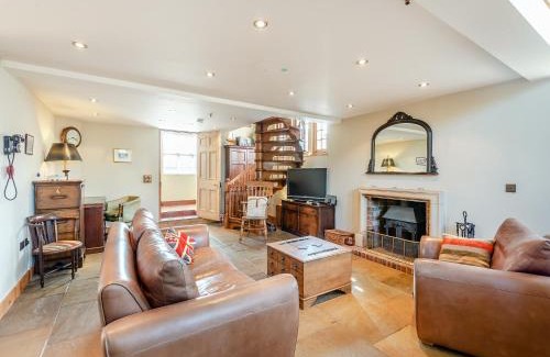 Quendon Casa | The Old Parish Hall