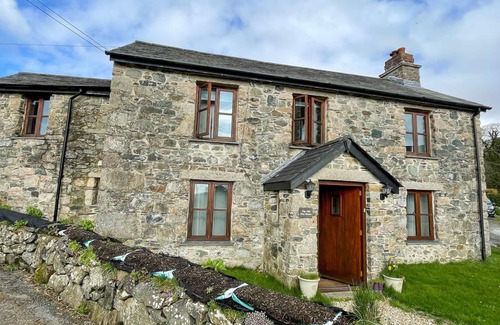 Peter Tavy Cabaña | The Old Post House - Historic Dartmoor Cottage