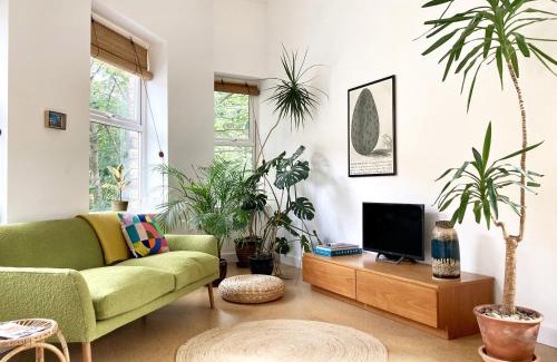 Wadsworth Apartamento | The Old Riverside School House Apt 3