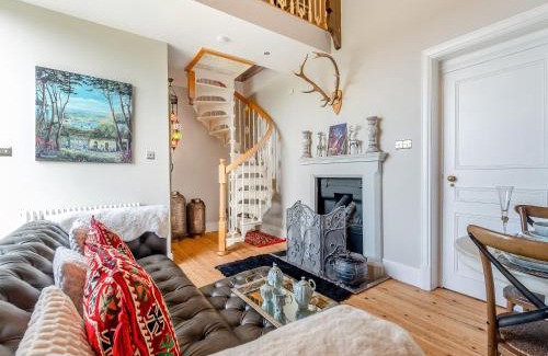 Ganton Casa | The Old School