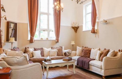 Wereham Casa | The Old School