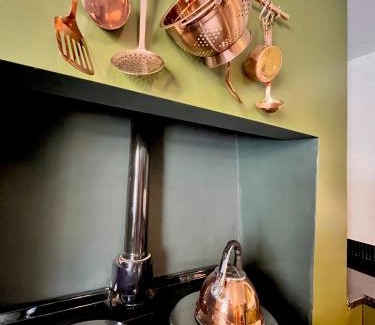 Hayfield Casa | The Old Toll House