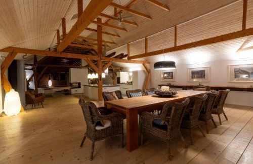 Fagaras Apartamento | The Open Space