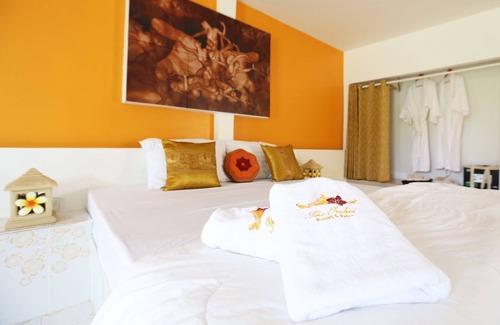 Kantharawichai Casa | The Orchid Resort & Relax