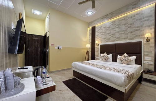 Agra Casa | The Orchid Retreat