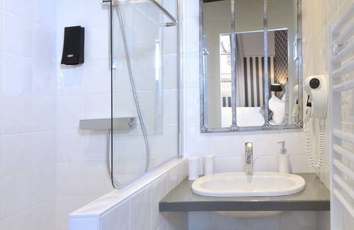 Saumur Hotel | The Originals Boutique, Hôtel Le Londres, Saumur