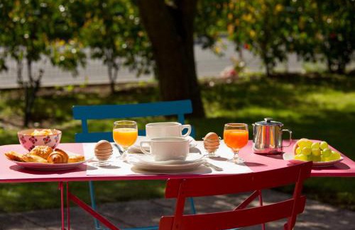 Issoire Hotel | The Originals Boutique, Hôtel Le Pariou, Issoire