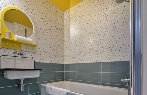 Republique Hotel | The Originals City, Hôtel Artyster, Le Mans Centre