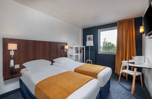 Montaudran - Lespinet Hotel | The originals Hotel Ariane, Toulouse