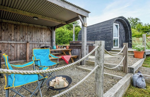 Llanfair Caereinion Cabaña | The Owl Pod - UK50070