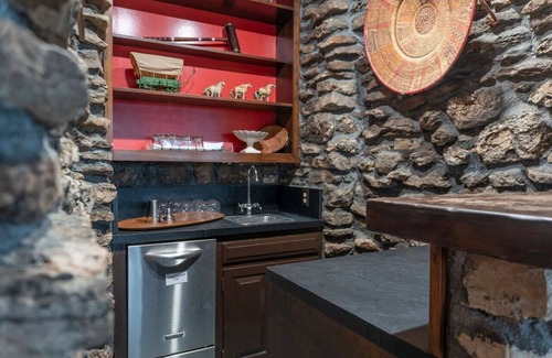 Eureka Springs Casa | The Ozark Deck House Near Kings River+Wifi+Gated