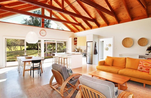 Broughton Vale Casa | El Paddock - Un granero costero moderno