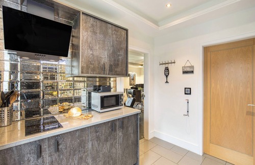 Grimsby Cabaña | The Paddocks Retreat
