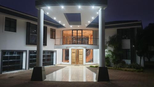 Umhlanga Casa | The Palace in Izinga Estate Umhlanga