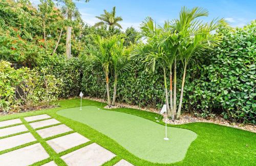 Parker Ridge Casa | The Palmside Escape Heated Pool, Putt, Relax