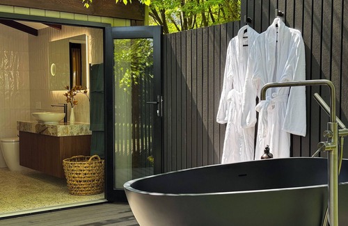 Coldstream Otro | The Pavilion Yarra Valley pet friendly luxury retreat & boutique wedding venue