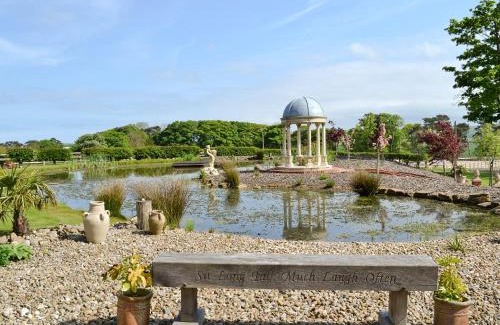 Cayton Casa | The Pavillion