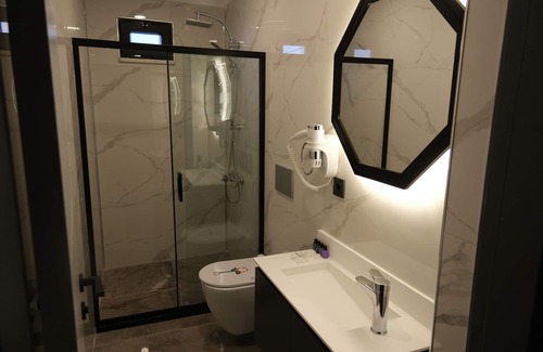 Arnavutkoy Hotel | The Pearl Airport Hotel