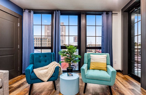 Central Business District Apartamento | The Pelican by Hosteeva
