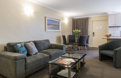 South Perth Apartamento | The Peninsula Riverside Serviced Apartments