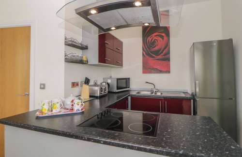 Plymouth Cabaña | THE PENTHOUSE, PHOENIX QUAY, family friendly in Plymouth