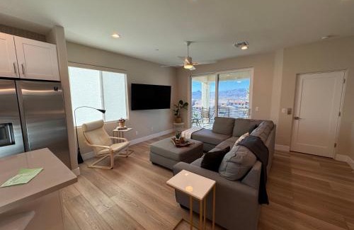 Lake Havasu City Casa | The Perch Downtown