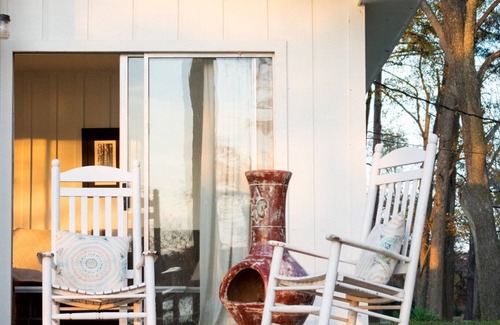Lake Providence Casa | The Perch on Lake Providence
