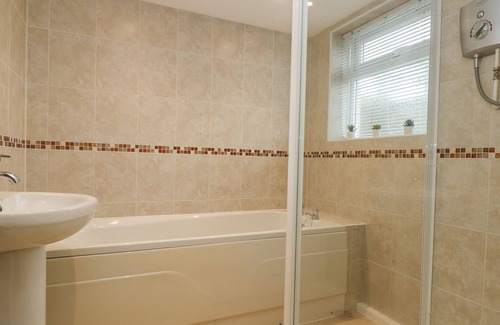 Penryn Casa | THE PIGSTY, character holiday cottage, with a garden in Penryn