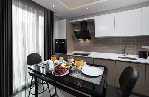 Umraniye Hotel | The Place Suites Ataşehir